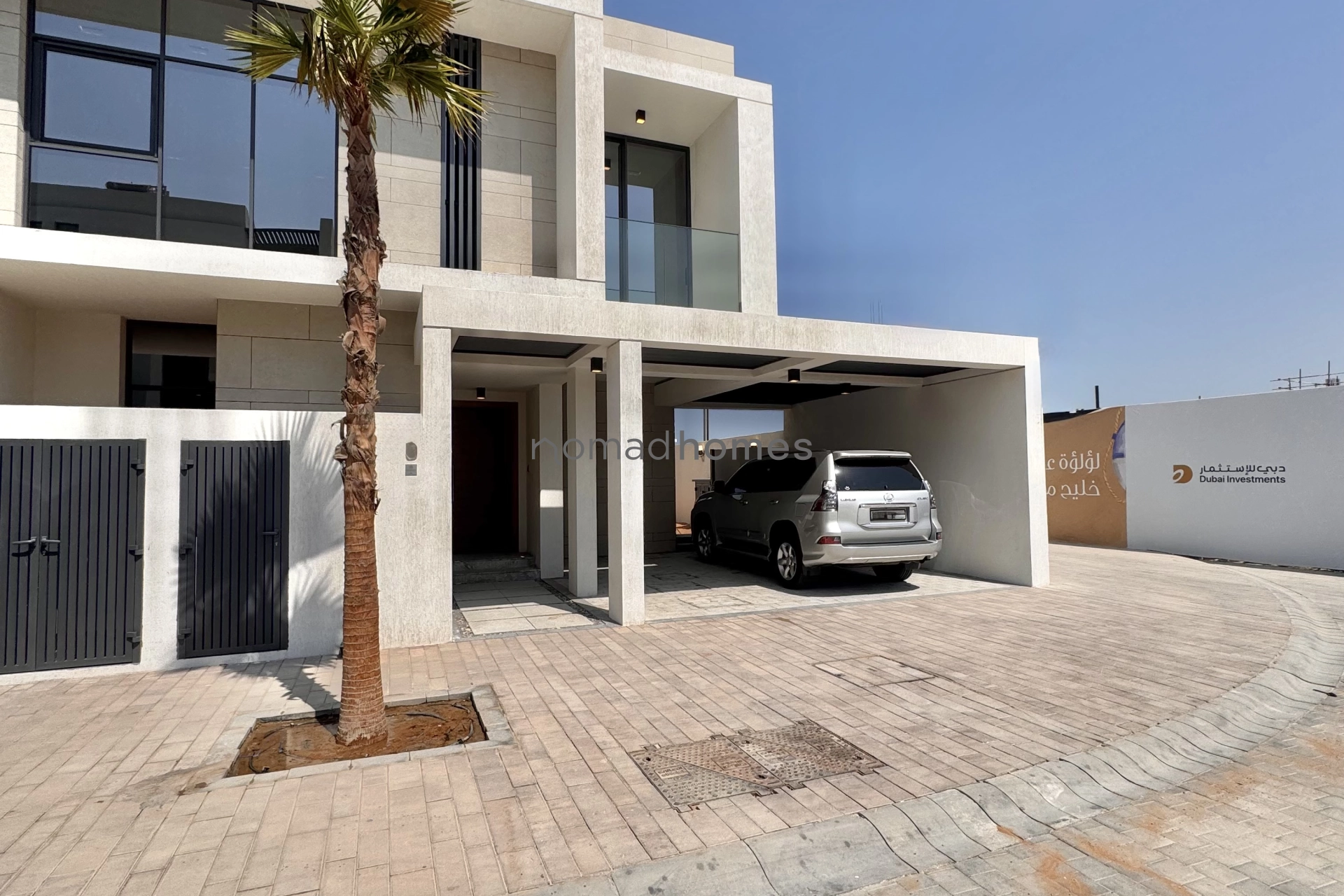 SEASIDE LIVING | PRIVATE BEACH ACCESS