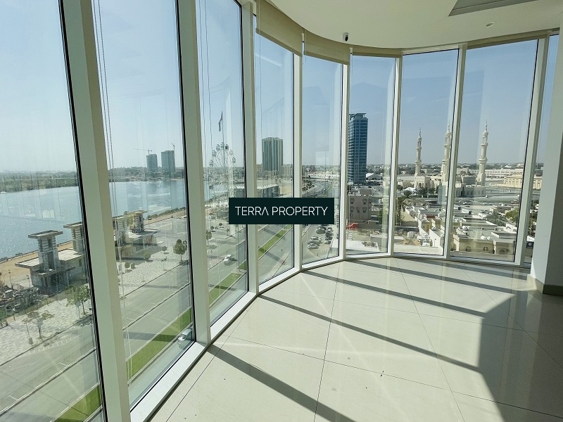 Prime and Accessible Office Location-Book Now!