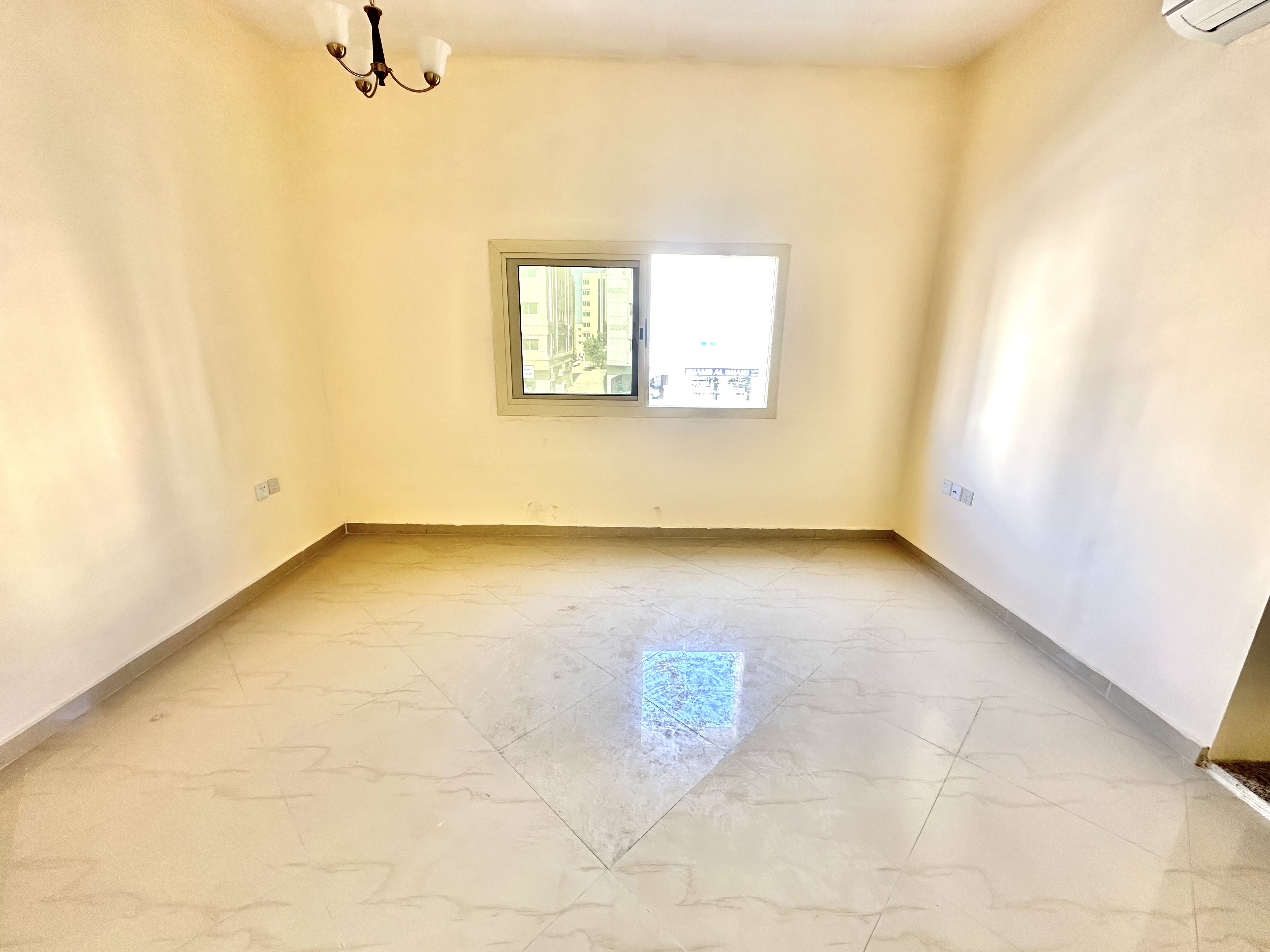 BRAND NEW STUDIO APPARTMENT (SEPRATE KITCHEN) ON ROAD SIDE READY TO MOVE IN MUWAILEH SHARJAH