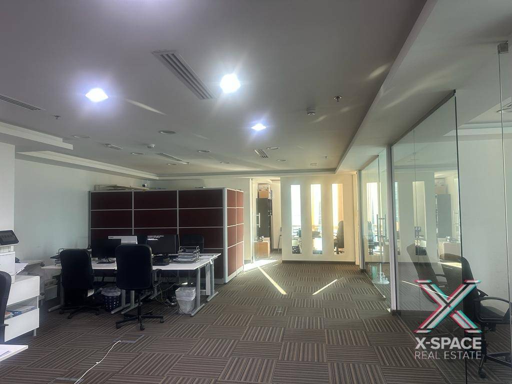 Furnished Office | Prime Location | 5 Parking