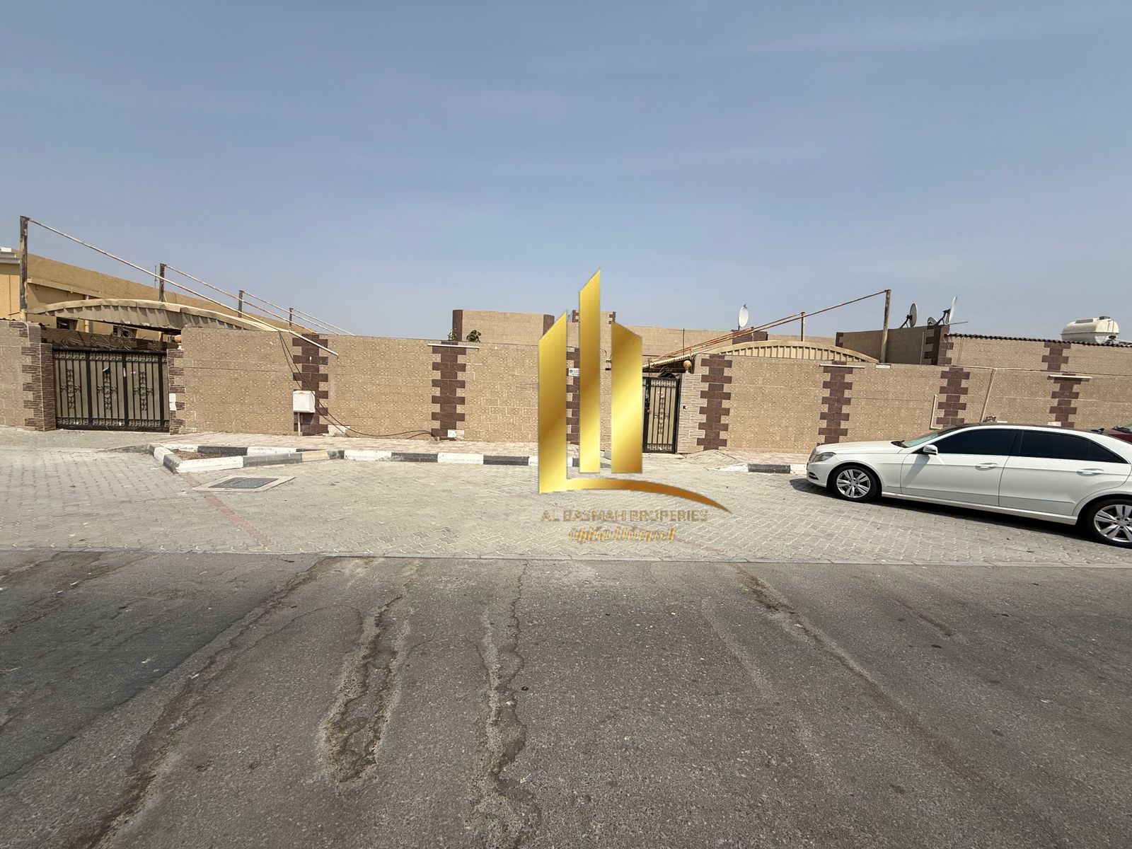 Spacious House for Sale in Al Qouz, Sharjah – Prime Location Near Amenities