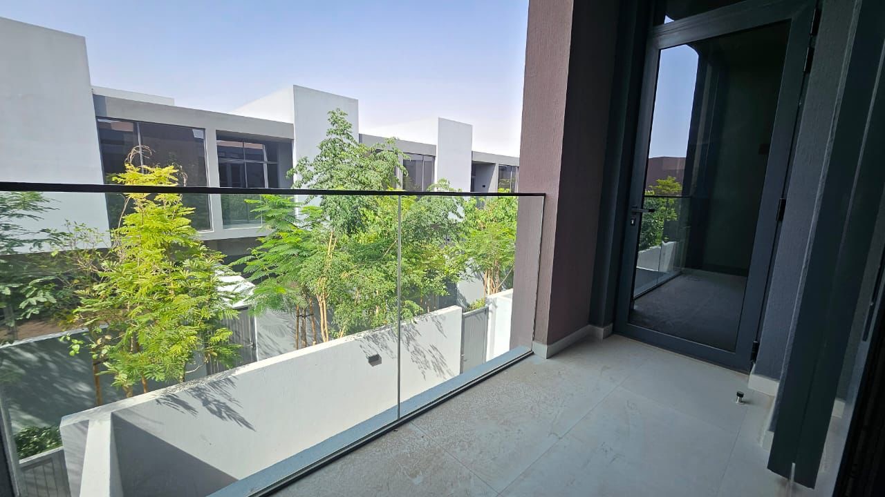 Barand new 3bhk townhouse Al masar Sharjah