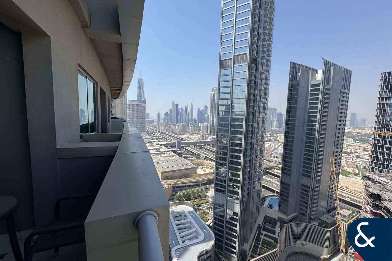 Investment | Vacant | Next to Dubai Mall