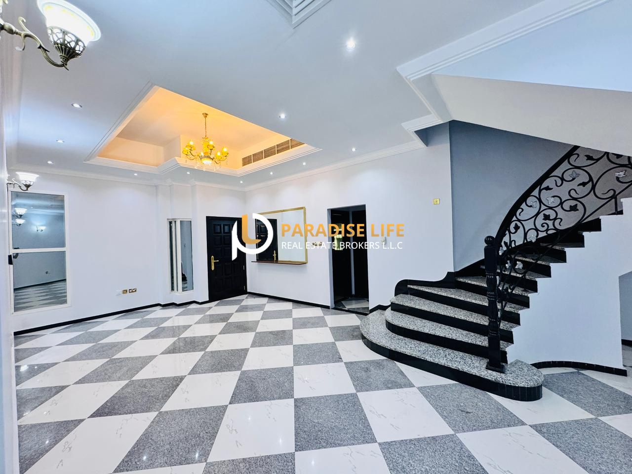 4 Bedroom villa available for Rent in Mirdif