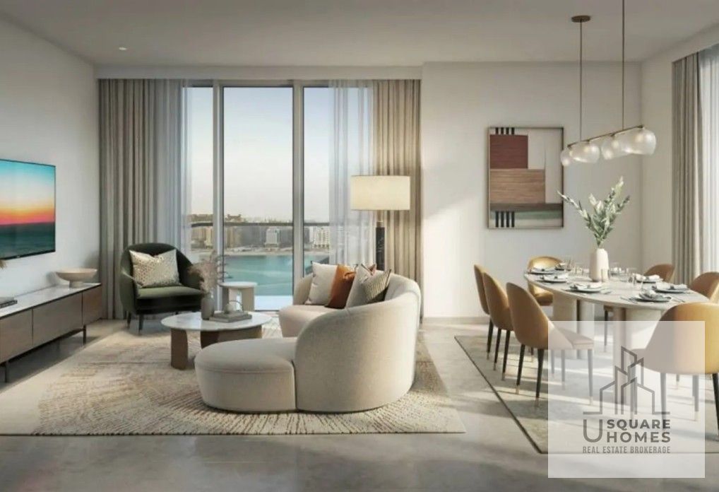 High Floor with Partial Palm View