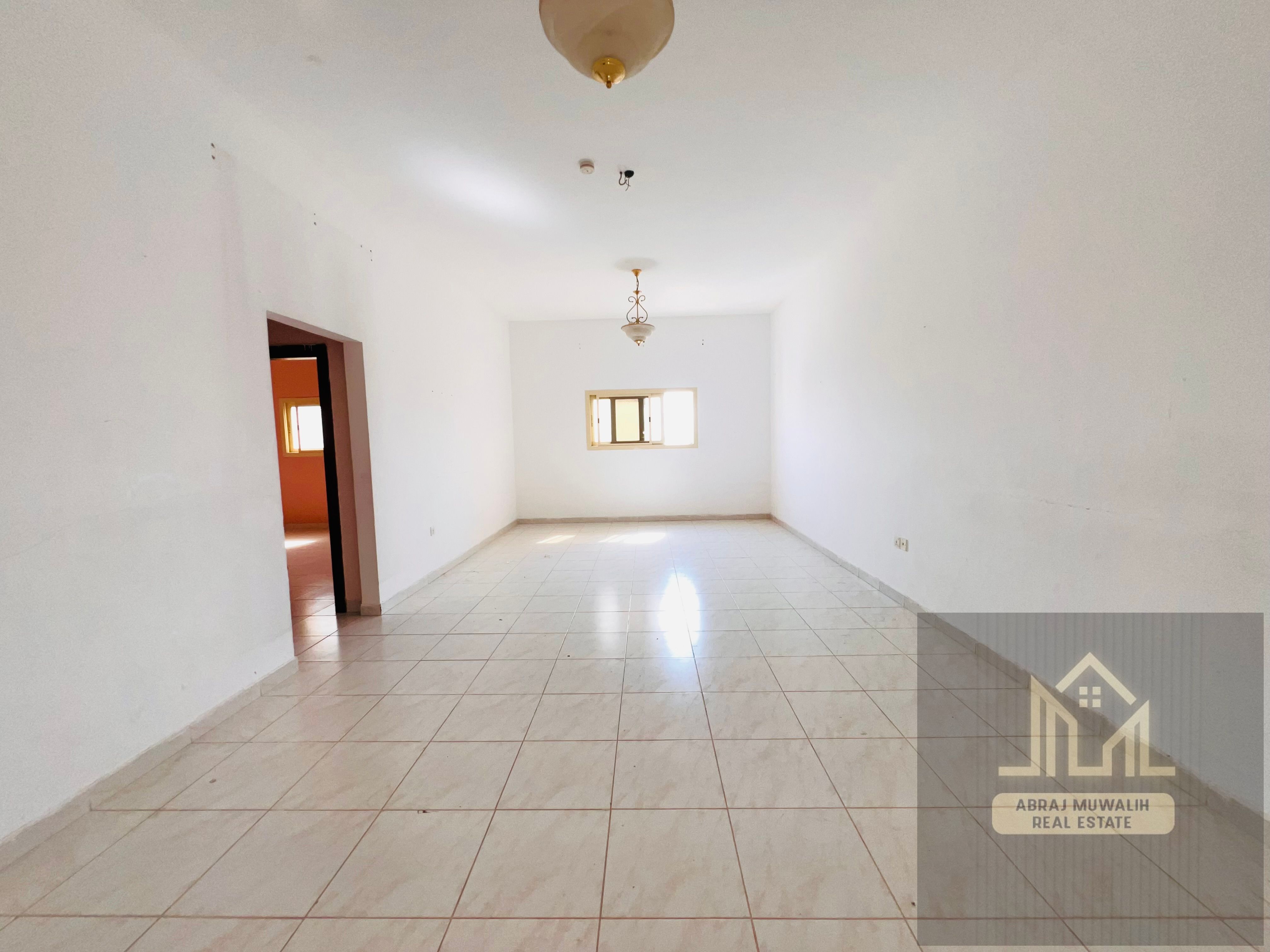 Luxury Big Specious 3Bhk Ne t& Clean In Side Mosque Near Bus Station