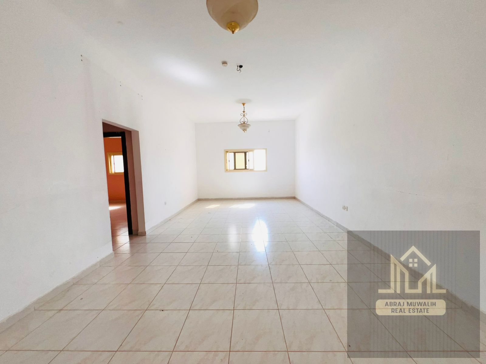 LAVISH 3BHK FOR FAMILY DOUBLE DOOR KITCHEN 6CHQ PAYMENT IN 55K