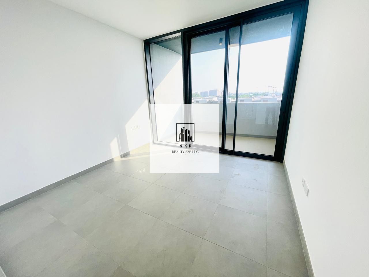 Gate1