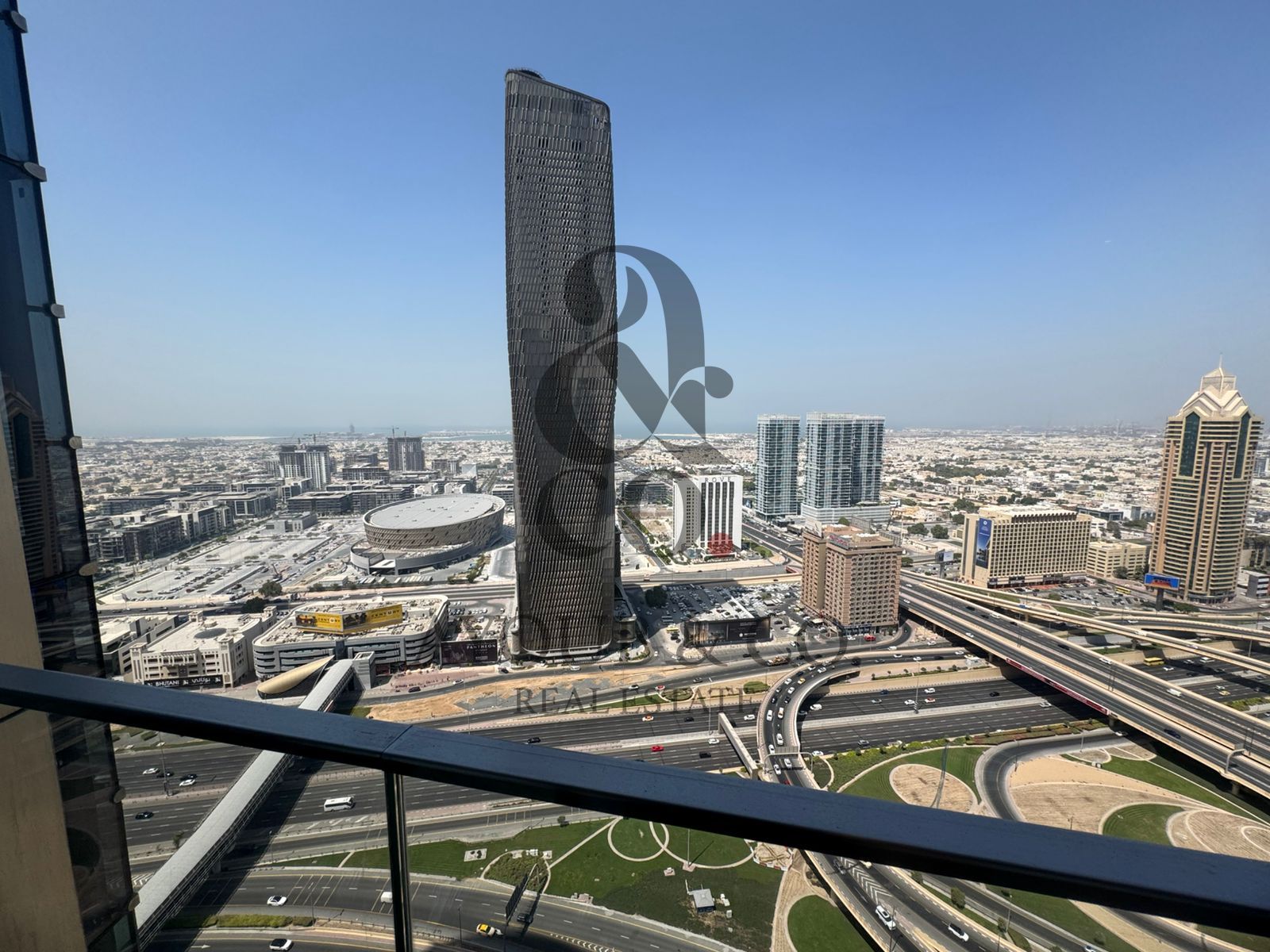 Dewa & Chiller Included | City view | Spacious