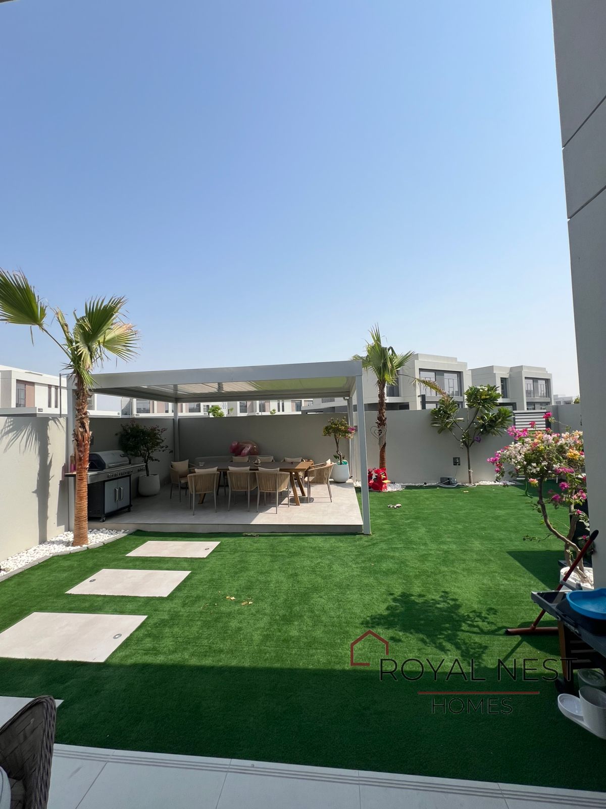 Must See I S/R I Corner Villa I Semidetached