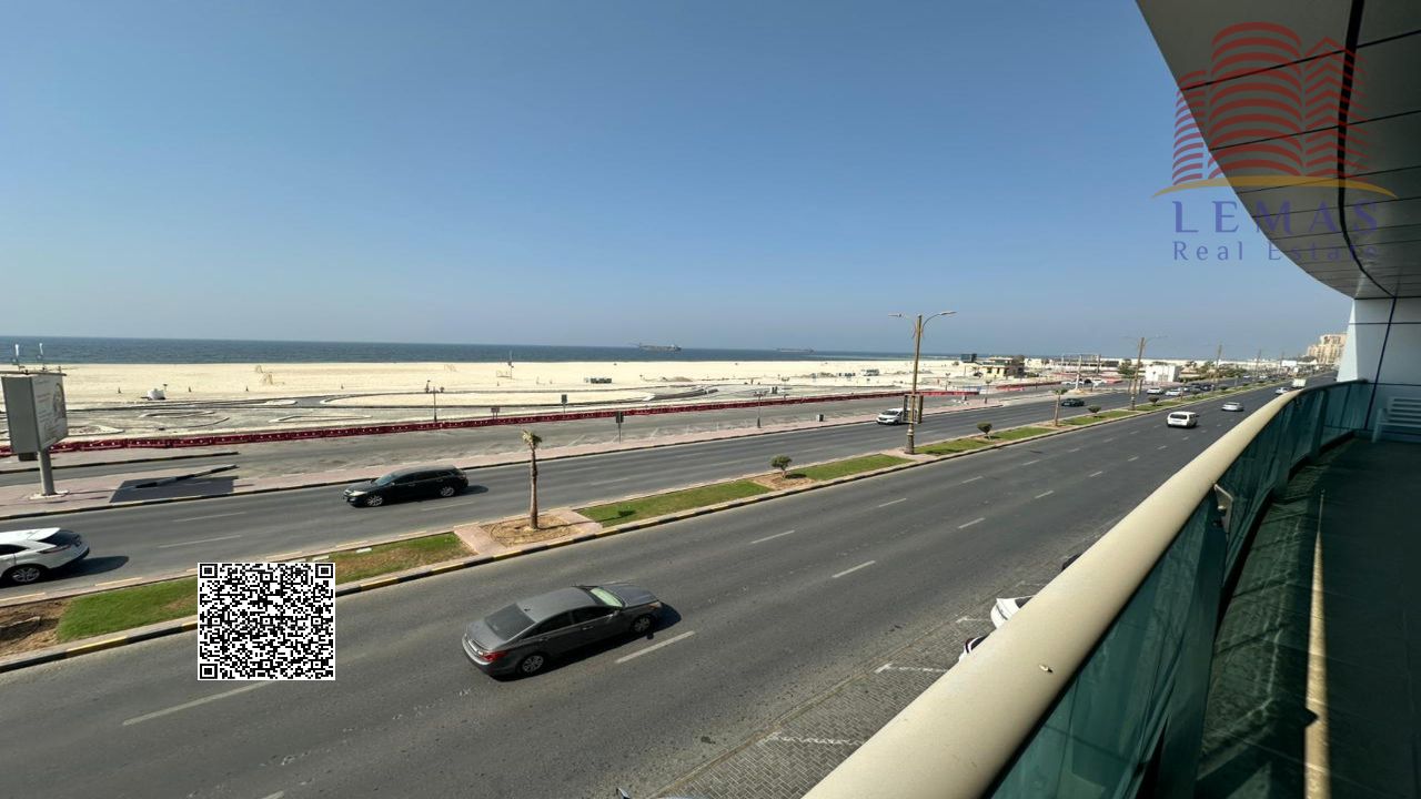 2bhk For sale, sea view, closed kitchen