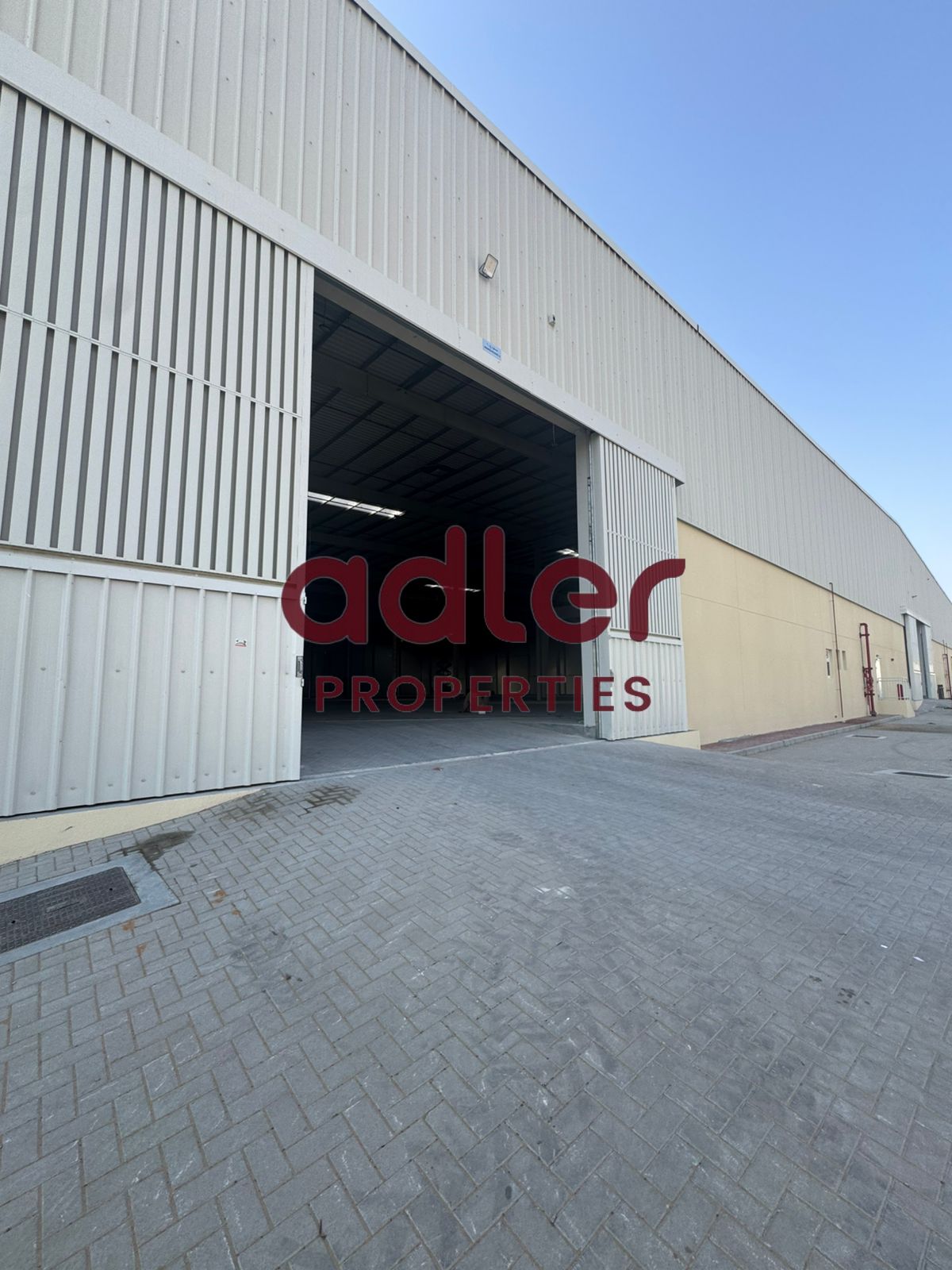 BRAND-NEW WAREHOUSE | DESIGNED TO MEET THE HIGHEST COMMERCIAL AND INDUSTRIAL STANDARDS