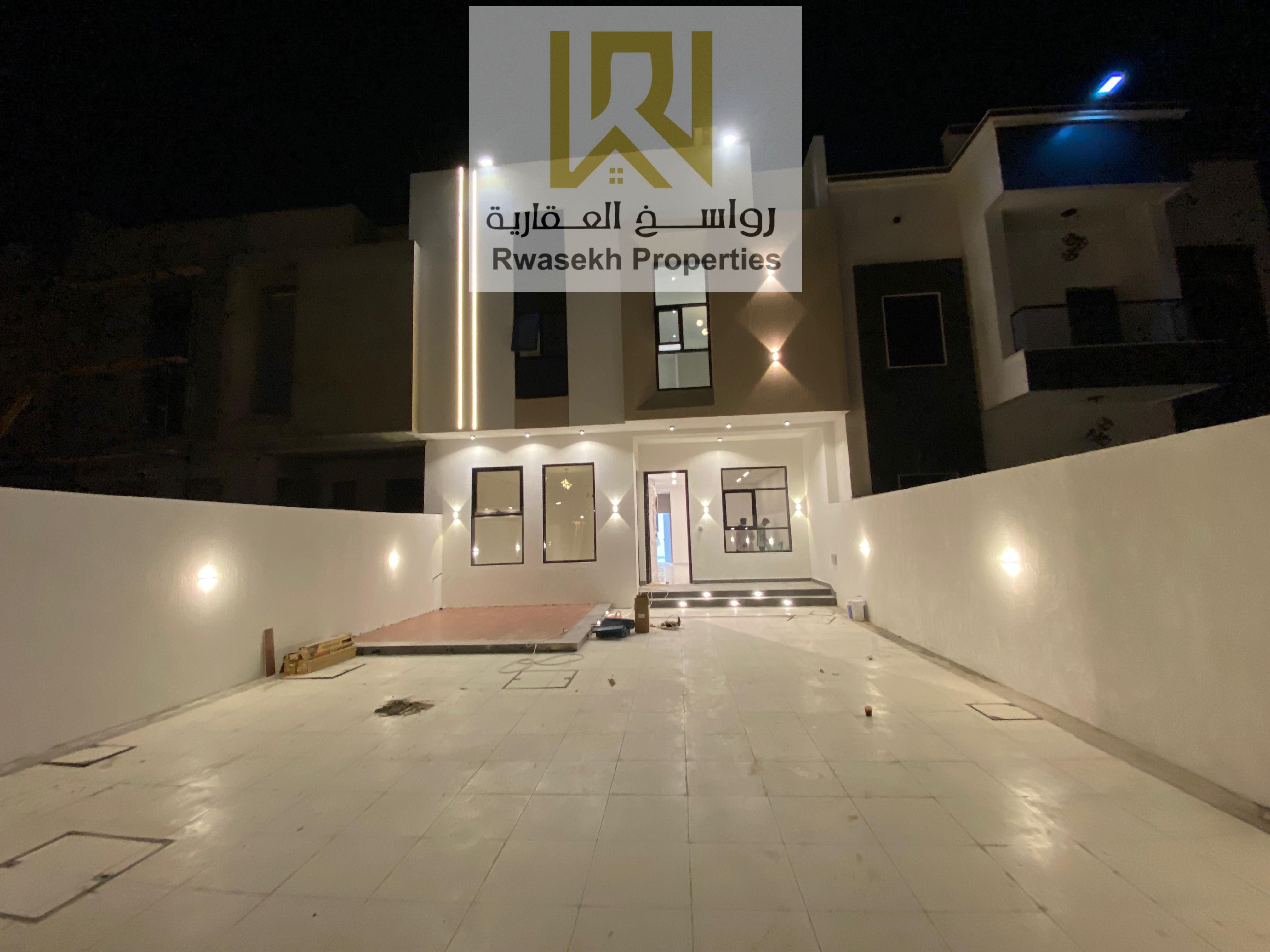 Luxury Townhouse for Sale in Ajman – Al Yasmeen Area Prime Location: 	•	Close to Sheikh Mohammed bin Zayed Road 	•	Close to Emirates Bypass Road