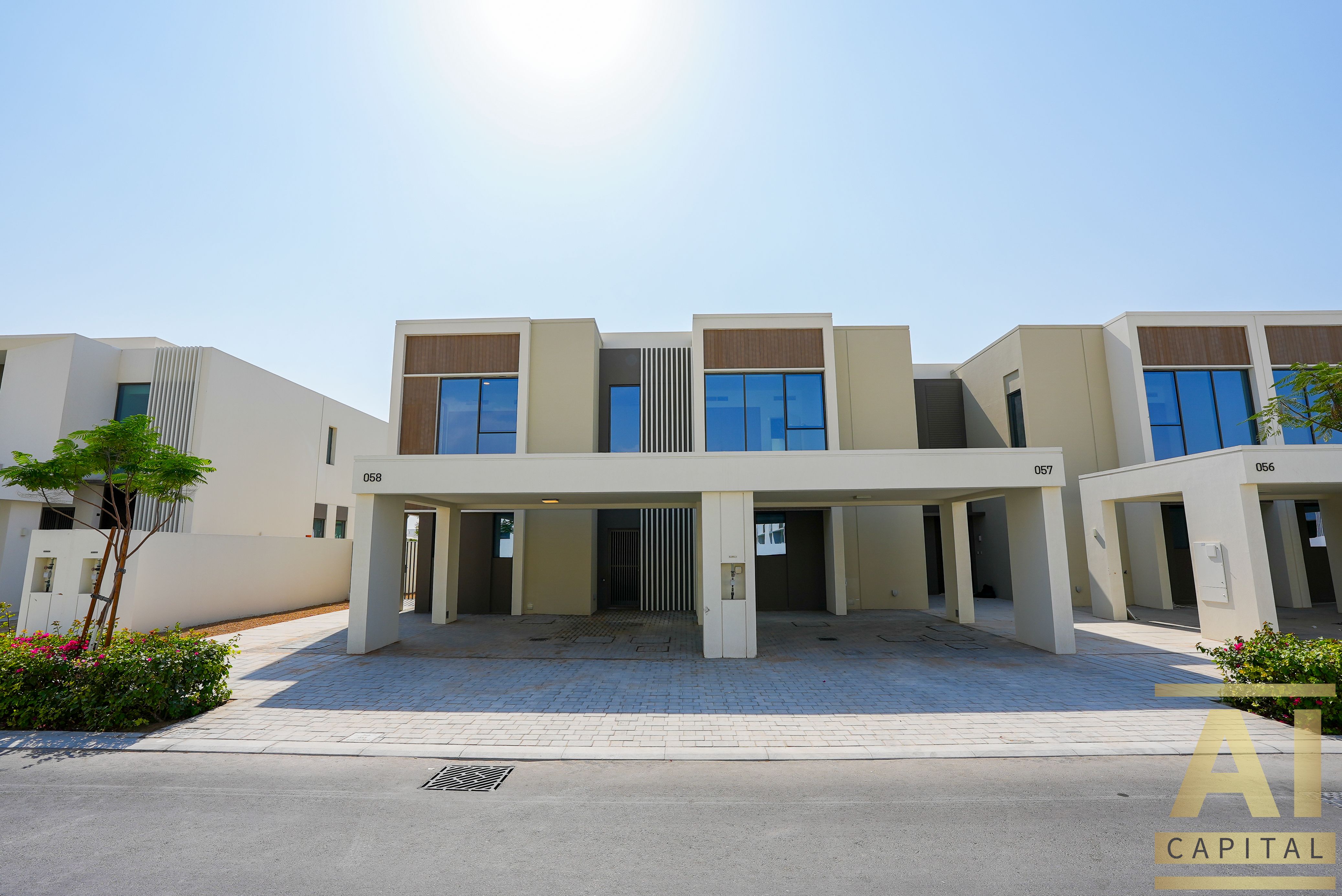 READY TO MOVE IN | GOLF VIEW | PRIME LOCATION