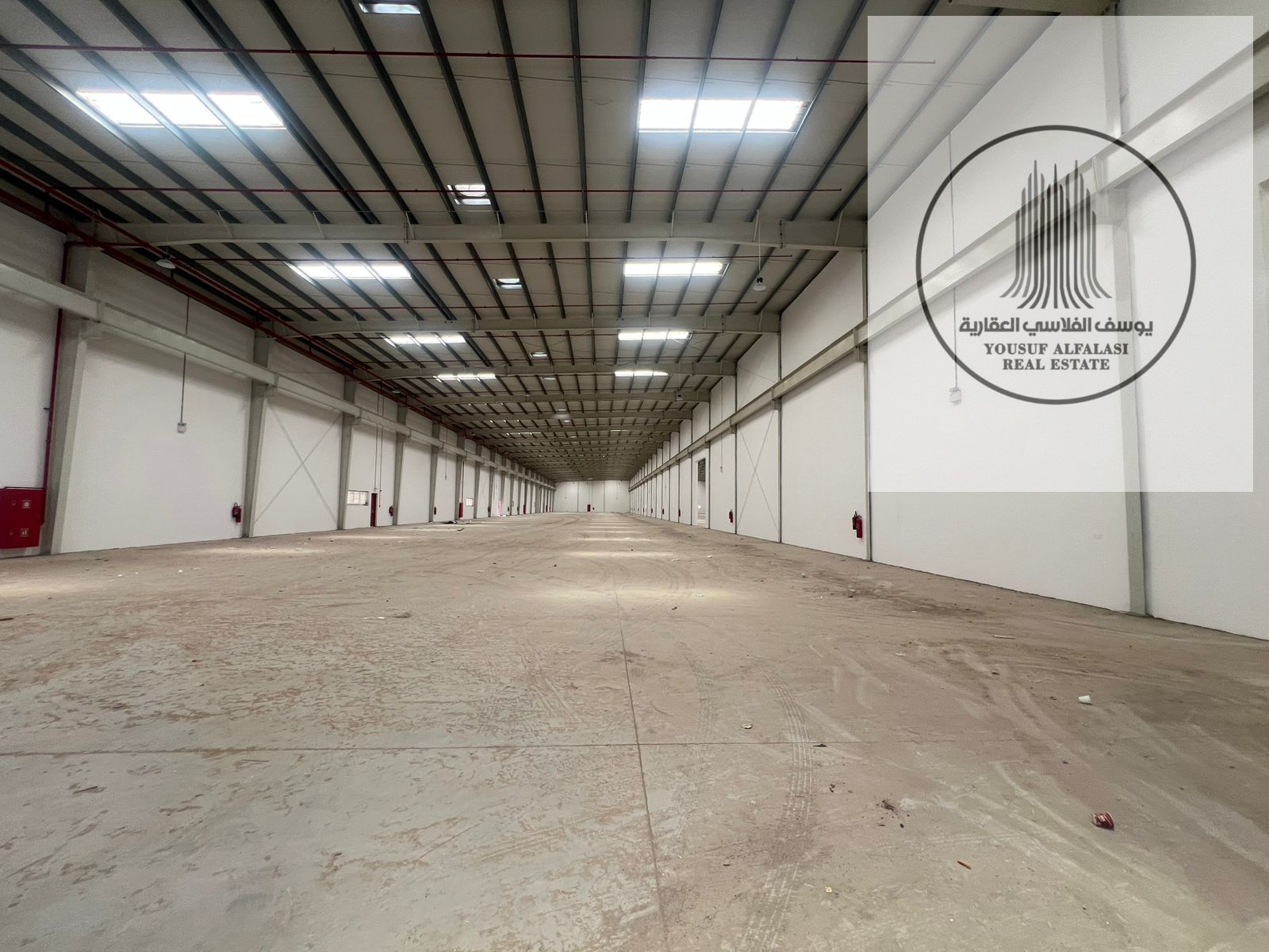 Warehouse 76930 sq ft | 200 kW electricity | 20 m height | Ready for reservation.