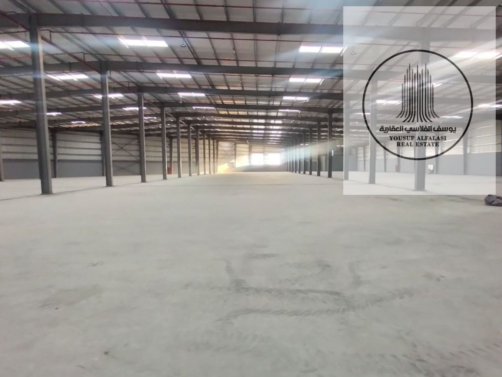 Warehouse 99,792 sq ft | 200 kW electricity | 20 m height | Ready for booking.