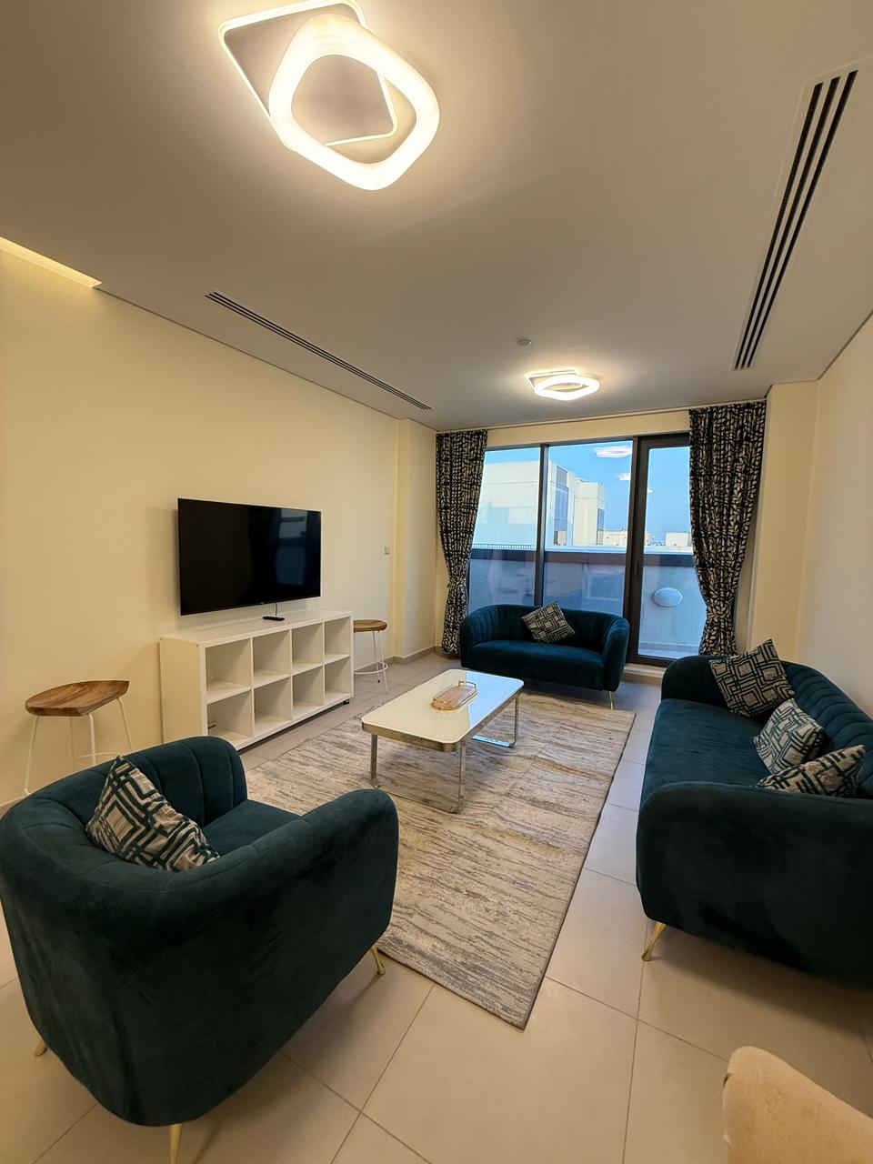 1BR FULLY FURNISHED APARTMENT WITH LARGE BALCONY