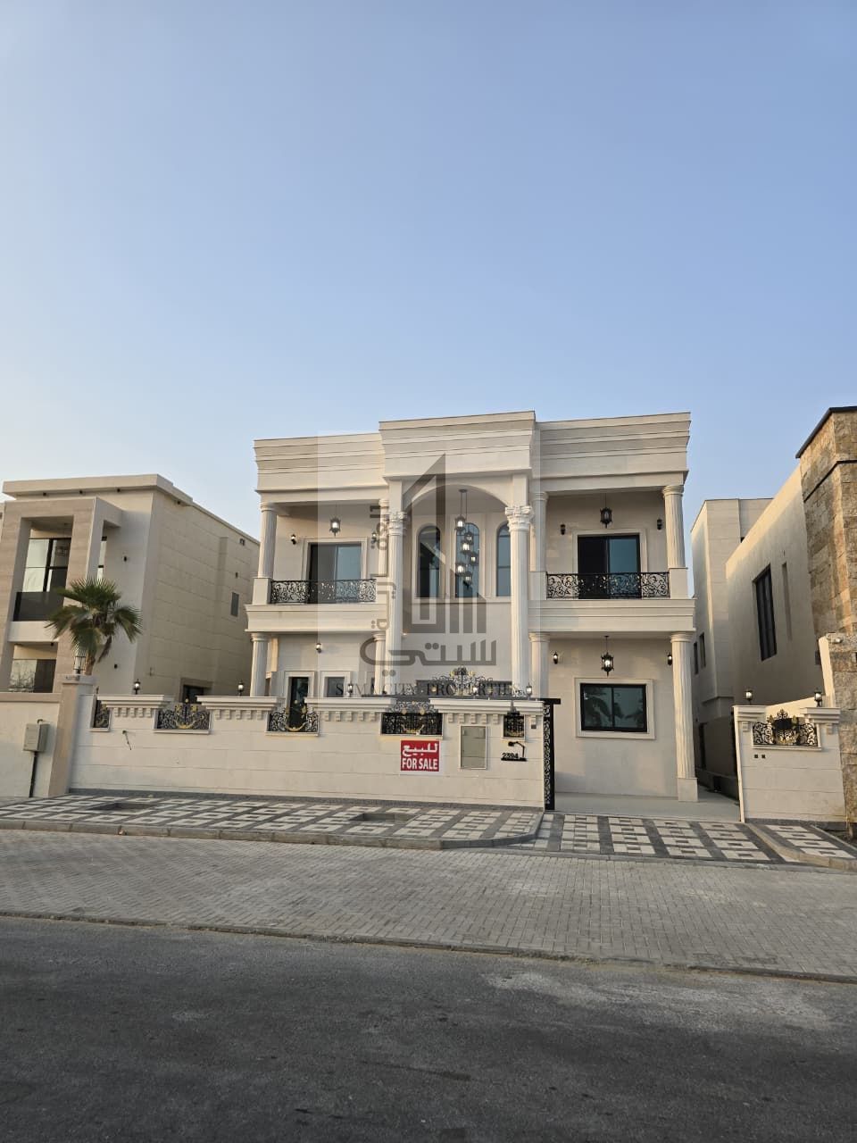 The Golden High Deal! A freehold villa with personal finishing, all-inclusive (water, electricity, air conditioning)!