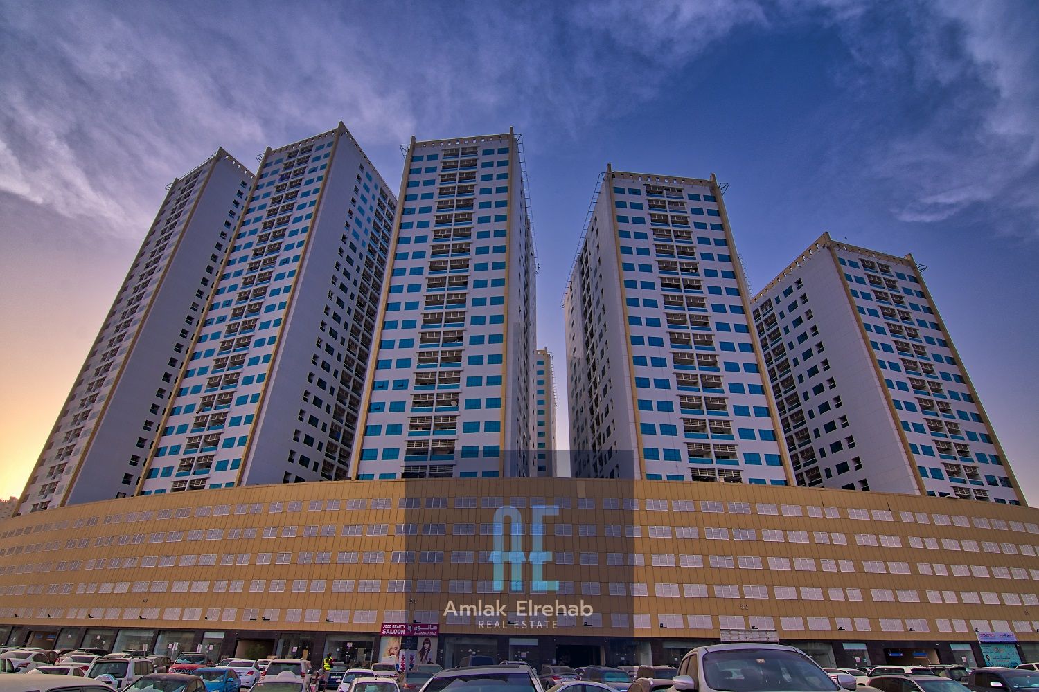 Studio apartment for sale in Ajman Pearl Towers for AED 230000 with parkig