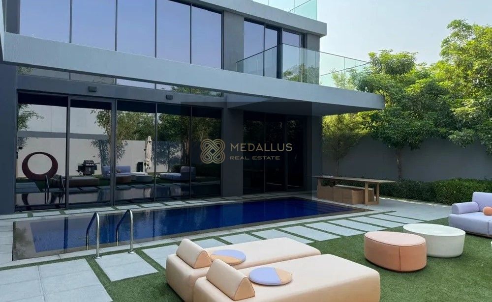 5 BHK VILLA ELEGANT DESIGN | GREEN COMMUNITY | GOLDEN VISA |