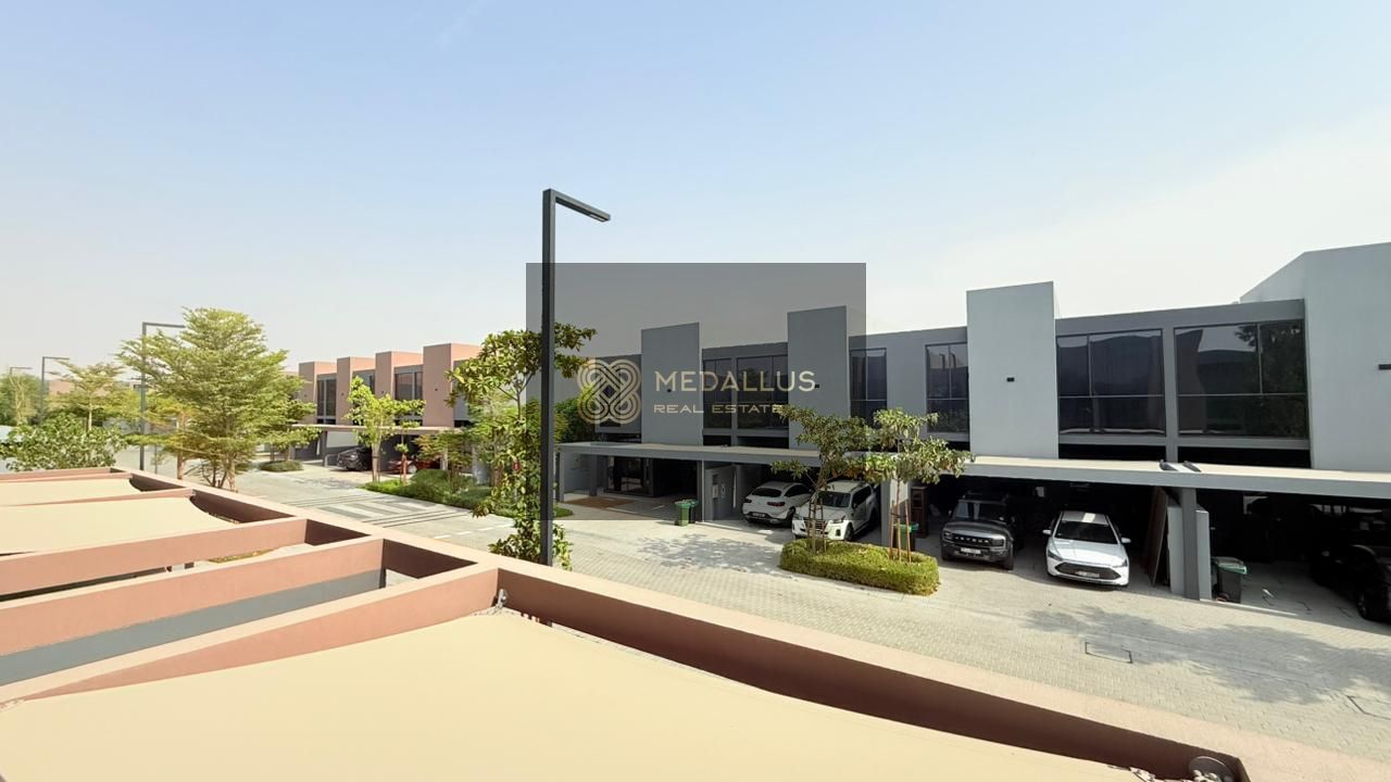 Modern 3-Bedroom Townhouse in Robinia – Masaar’s Premier Gated Community