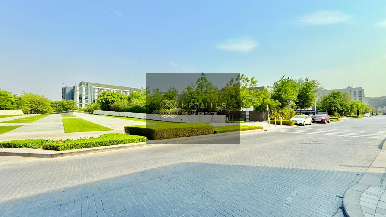 Charming 2 BHK | Great ROI | Hot Location