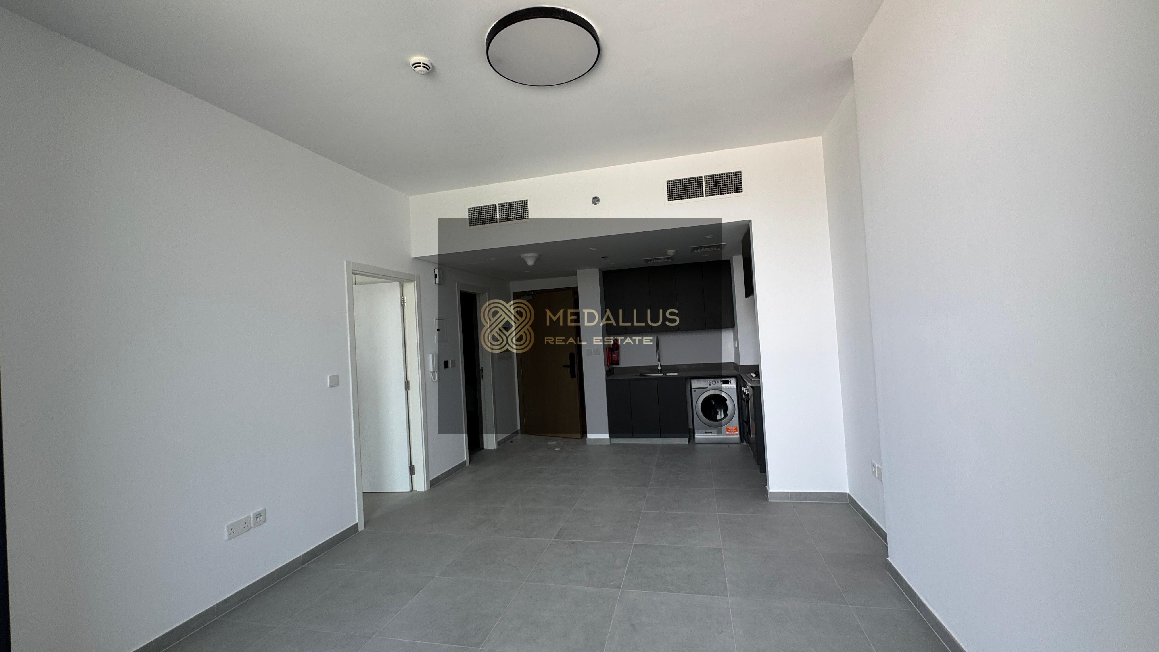 Brand New 1-Bed Apartment in Tiraz , Al Jada – Balcony & High-End Finishes | Premium View