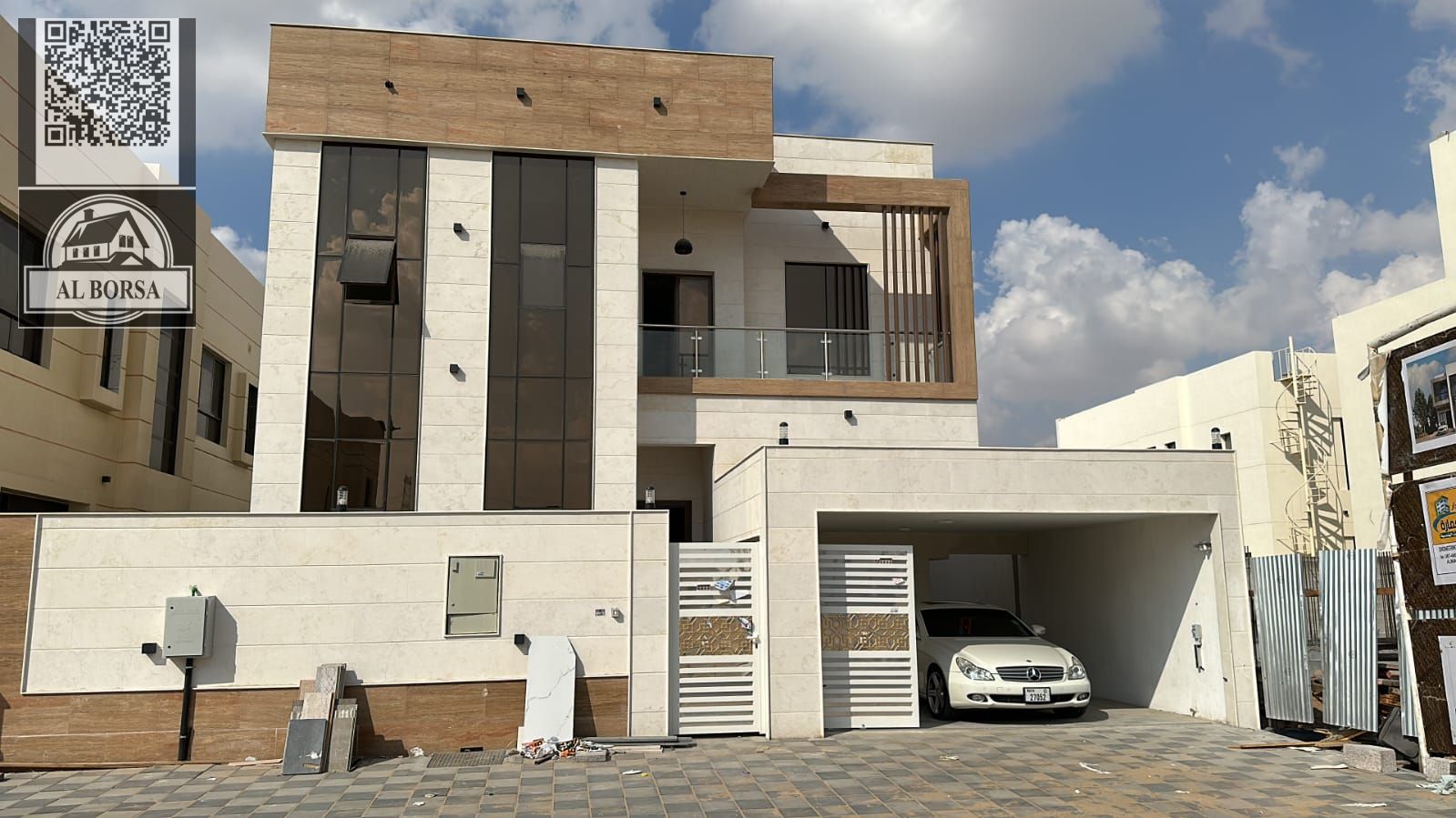 Villa for rent in Ajman Al Yasmeen on the corner of two streets, beautiful location, payment facilities