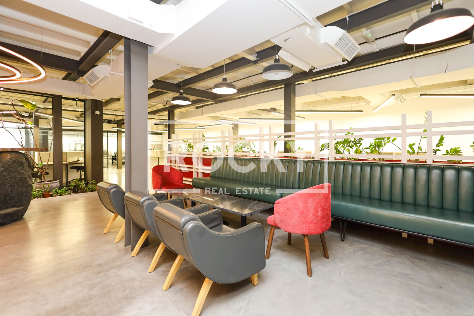 Vacant | Fully Fitted | Spacious office