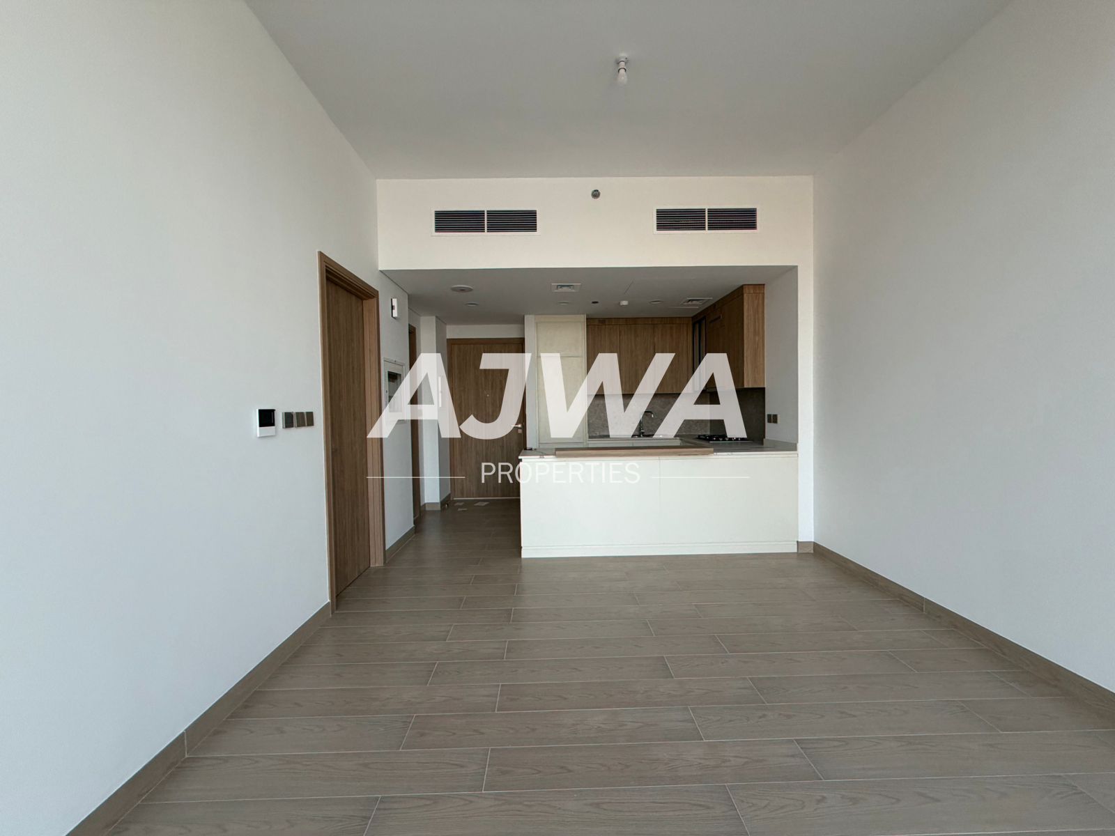 Newly Handover 1 bedroom with 2 Balcony in Majan