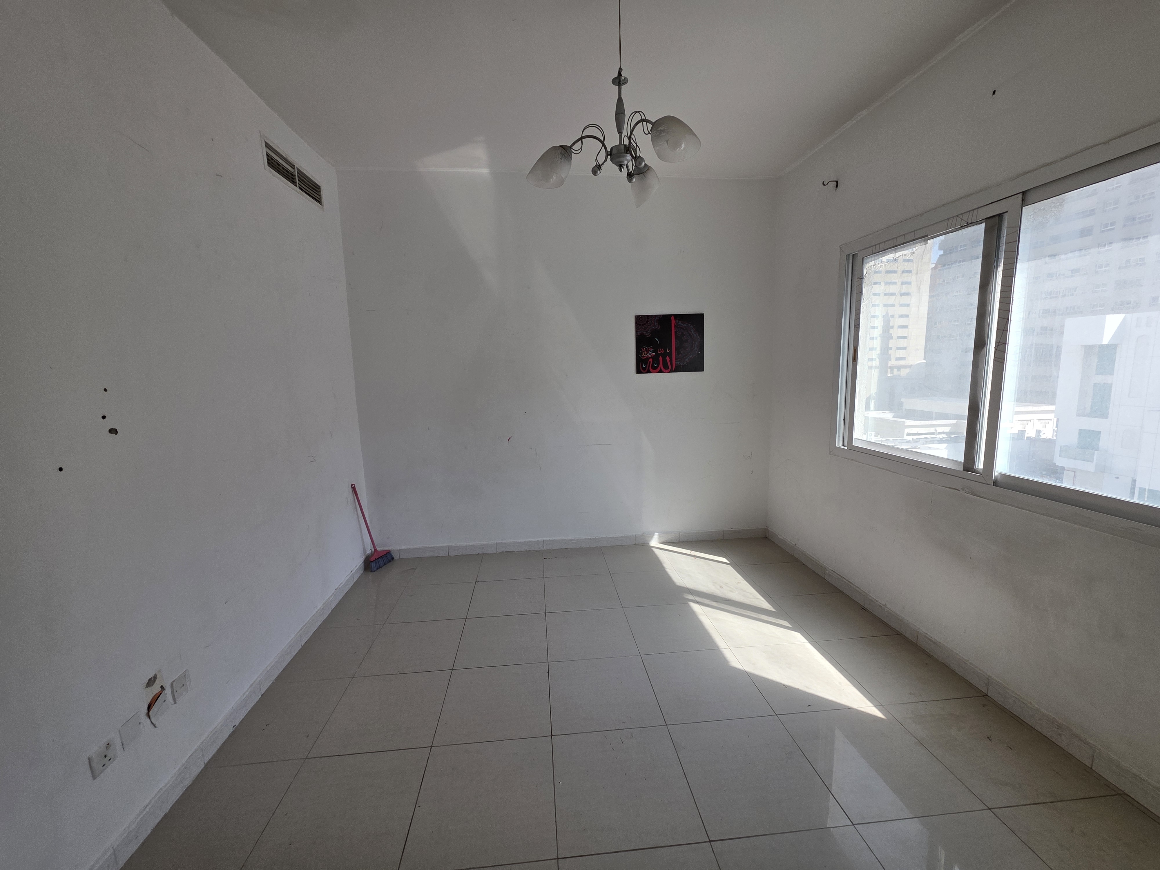 Spacious 1bhk with open view// Near to corniche and park