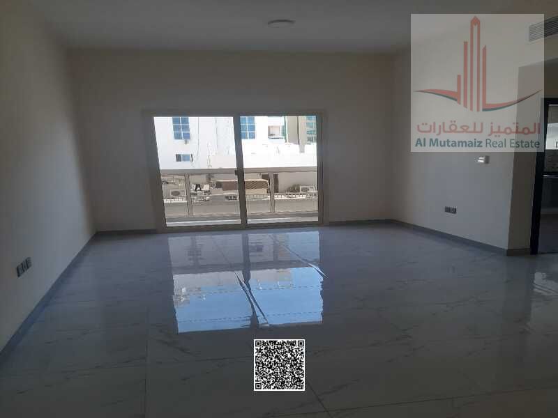 An opportunity for those with distinction and investment. For sale, a building in Al Jurf 3, in a very prime location, close to Sheikh Mohammed bin Ra