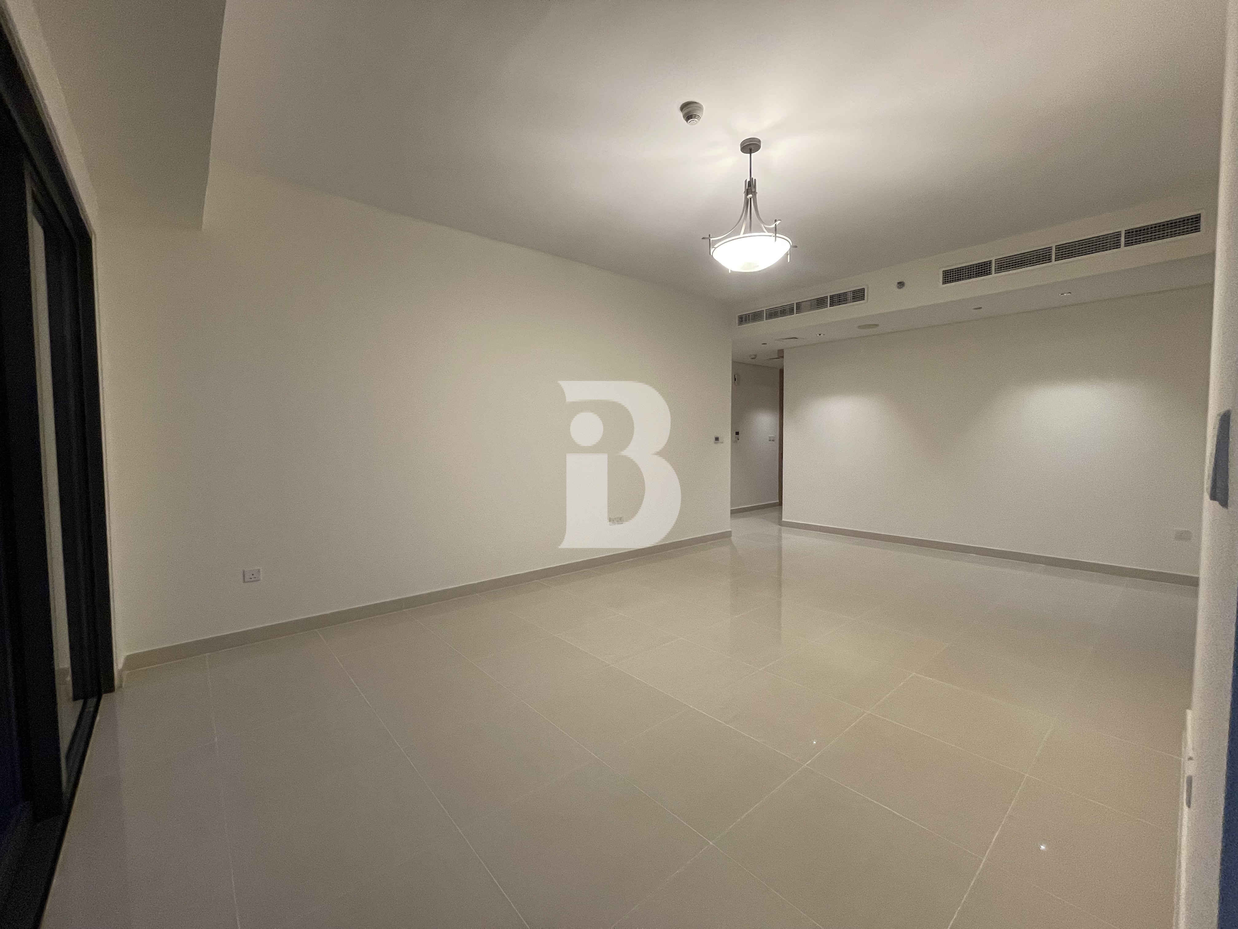 BRAND NEW BUILDIN IBURJ KHALIFA VIEWICORNER UNIT