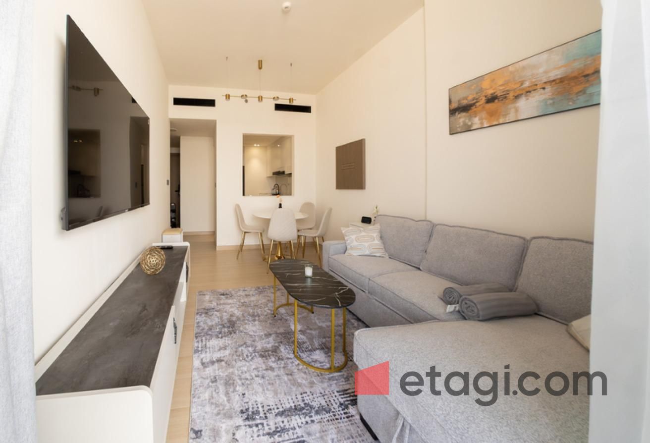 High floor | 1 bedroom | Fully furnished