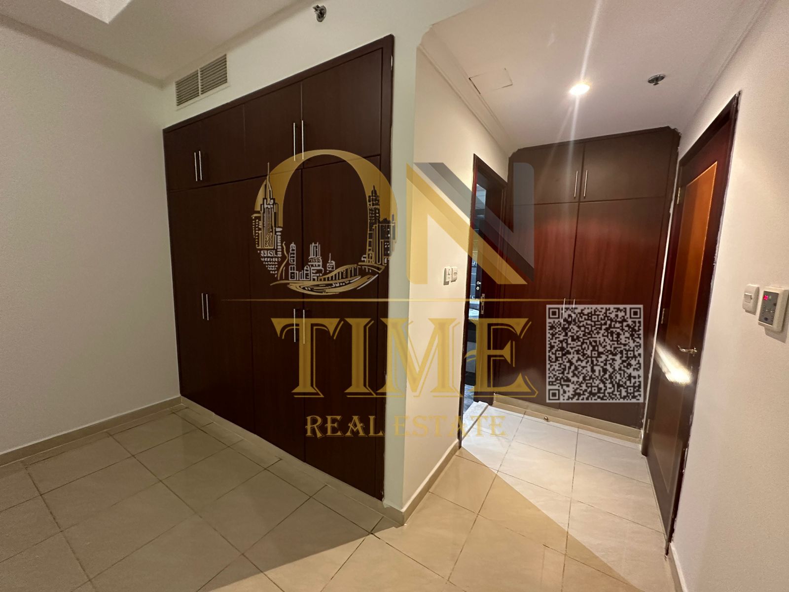 A distinctive two-bedroom apartment with high-quality finishing in a vital area