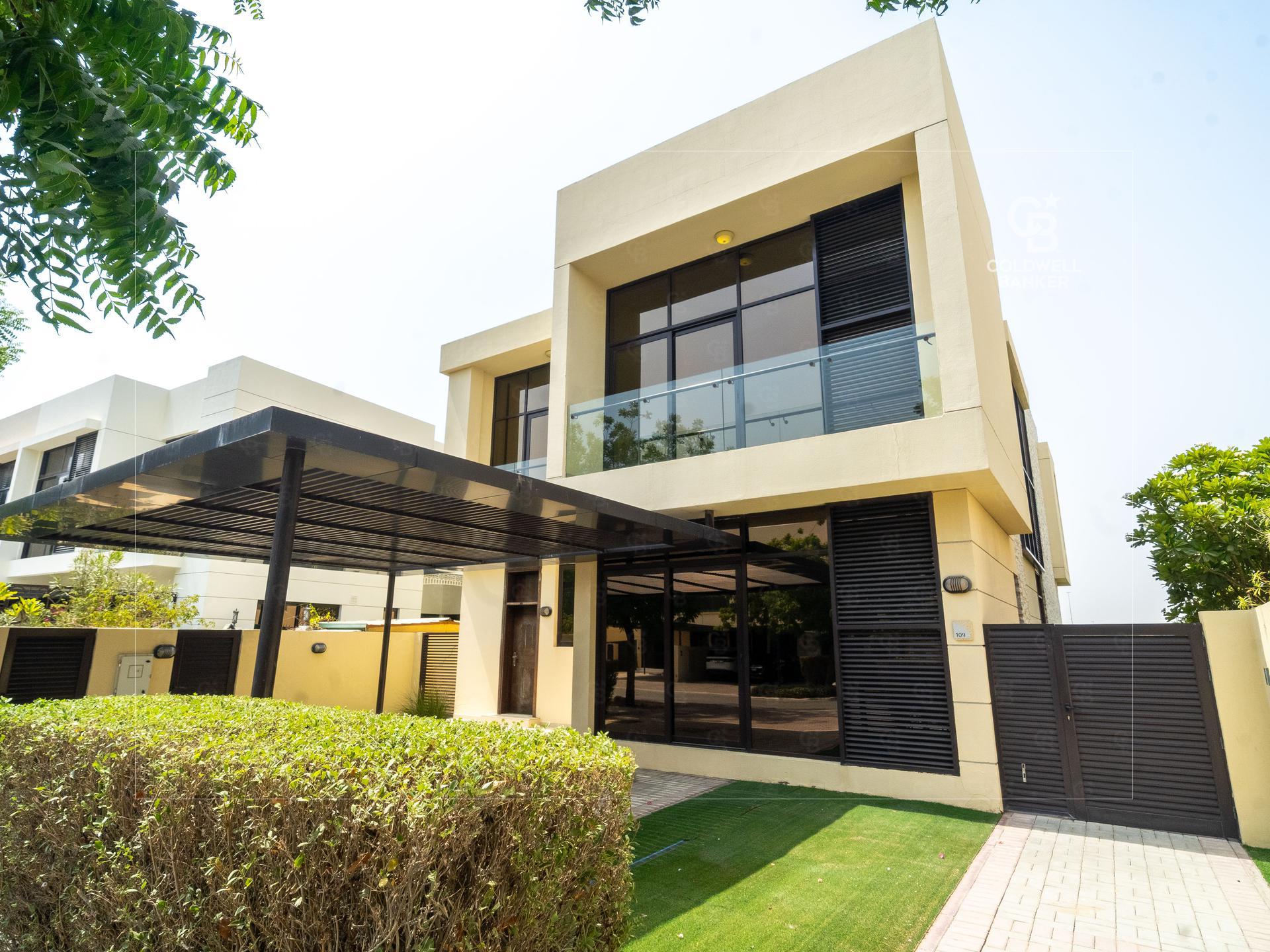 Lowest Price |5BR Villa| Single Row | Large Plot