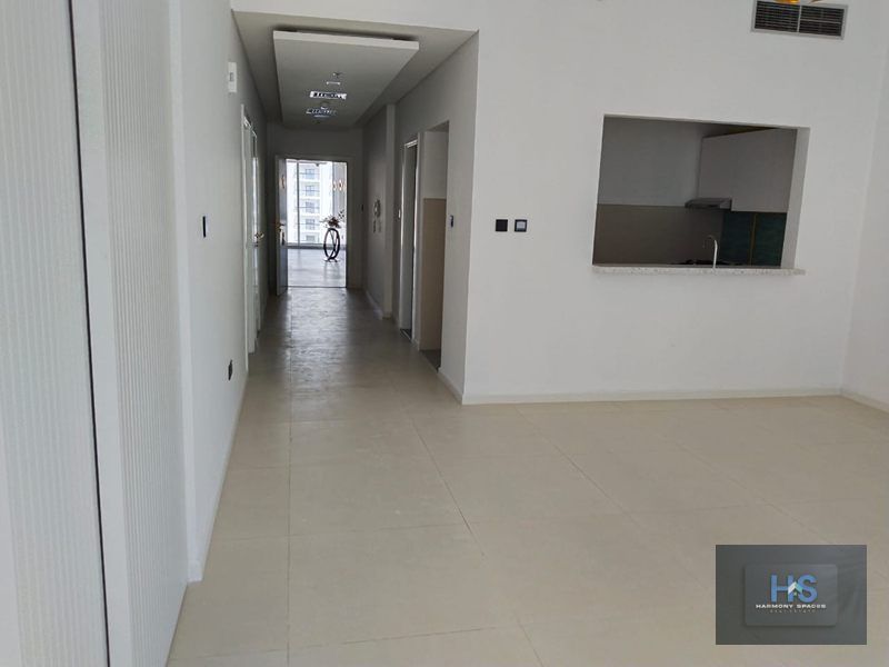 SEMI FURNISHED | 1BHK + STUDY | READY TO MOVE
