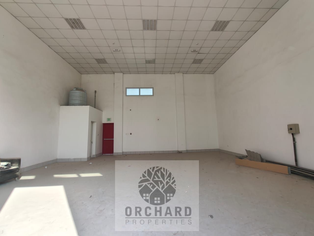 Good location / Next to main road / Brand new warehouse /Hight Selling roof / Attached washroom /27 Kw power/1200 sq ft /Rent 70,000 AED