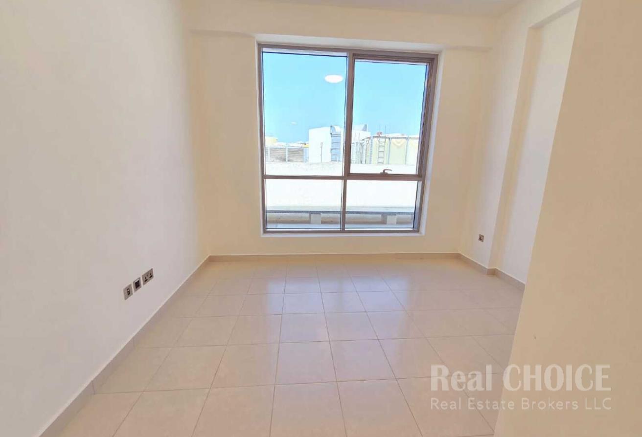 Spacious I Free Maintenance I Family Apartment