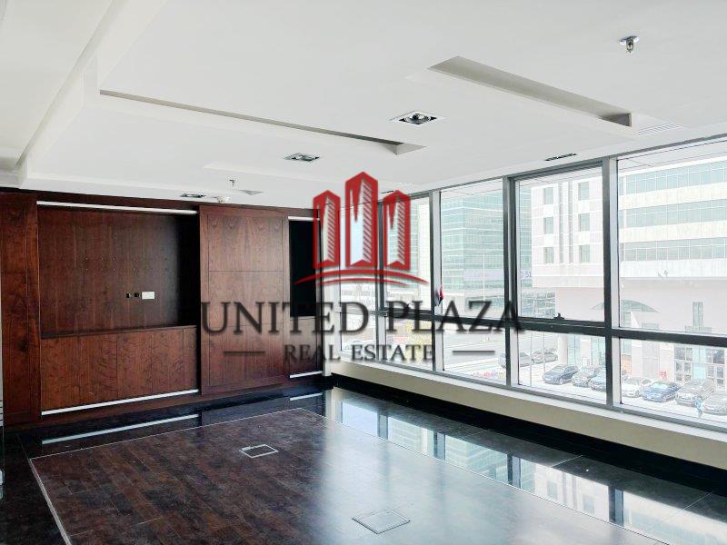 FITTED OFFICE | GREAT AMENITIES | PRIME LOCATION