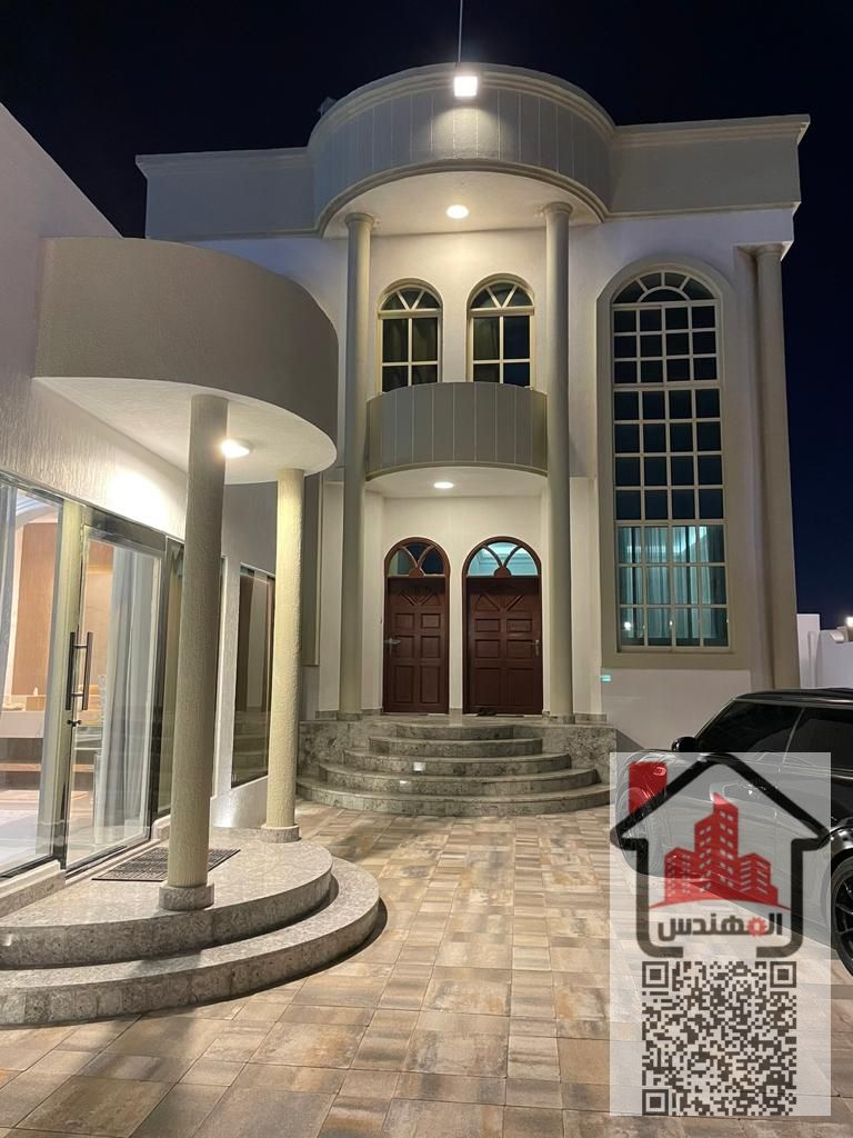 Luxurious villa for sale in almuwaihat