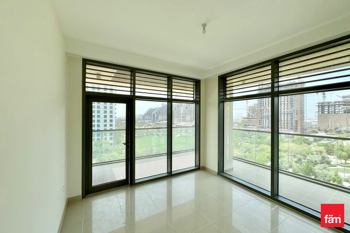 Community Expert | Park View | Vacant | Duplex