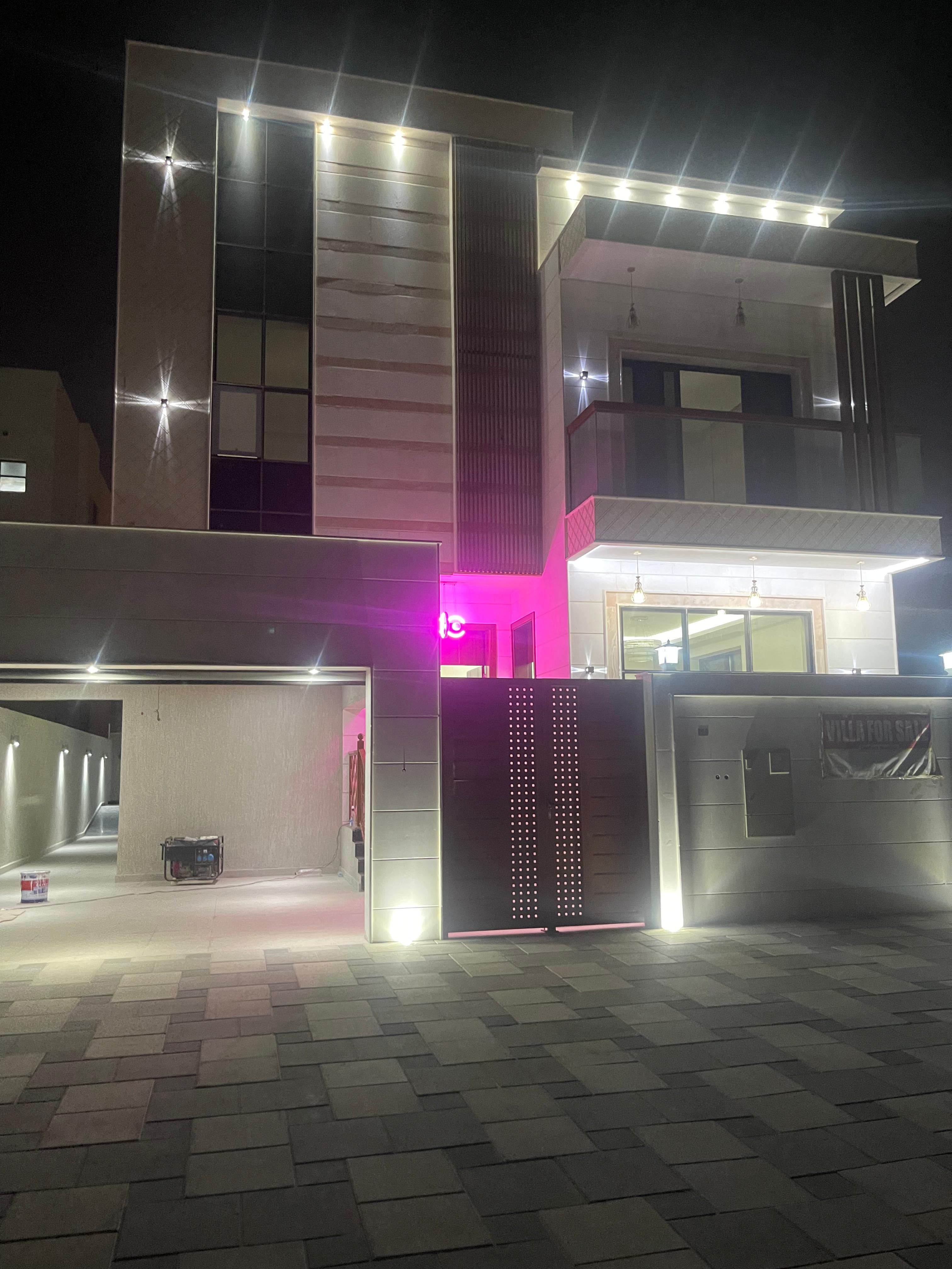 5 BR Villa for Sale in Al Amerah, Prime Deal