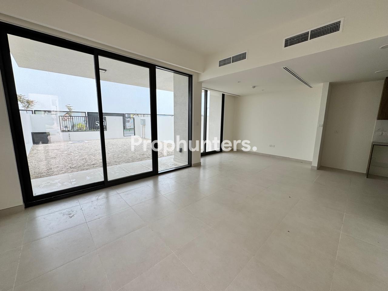 Brand NEW | SPACIOUS | READY TO MOVE
