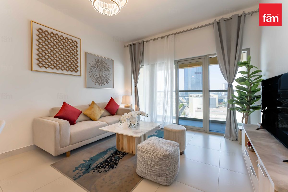 Great View | Big Windows | Bright And Cozy