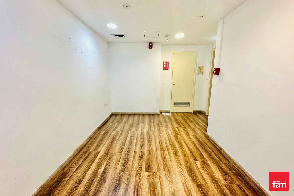 Fitted Office | Chiller Free | Close To Metro