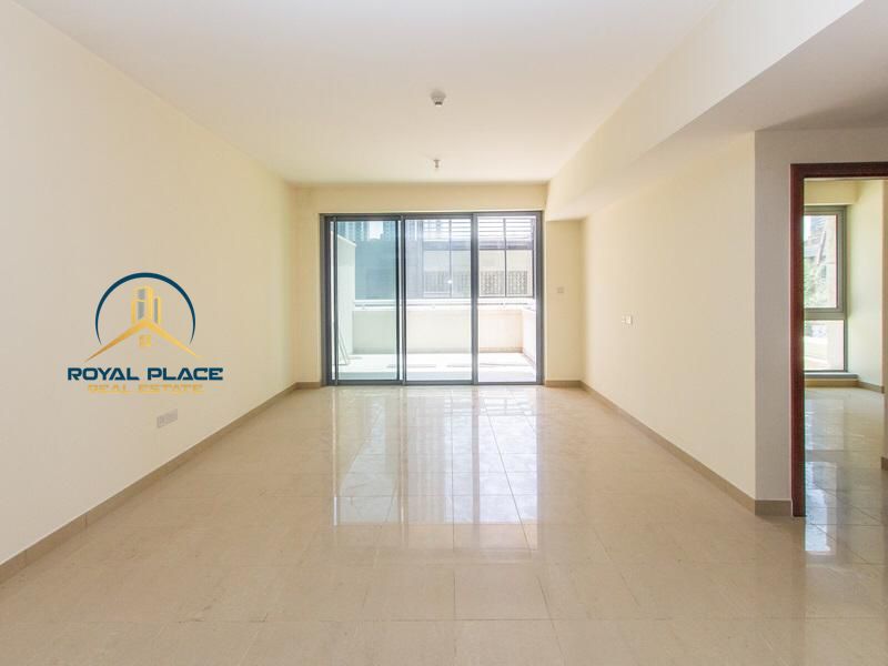 Spacious |Study Room| Big Terrace | Chiller Free