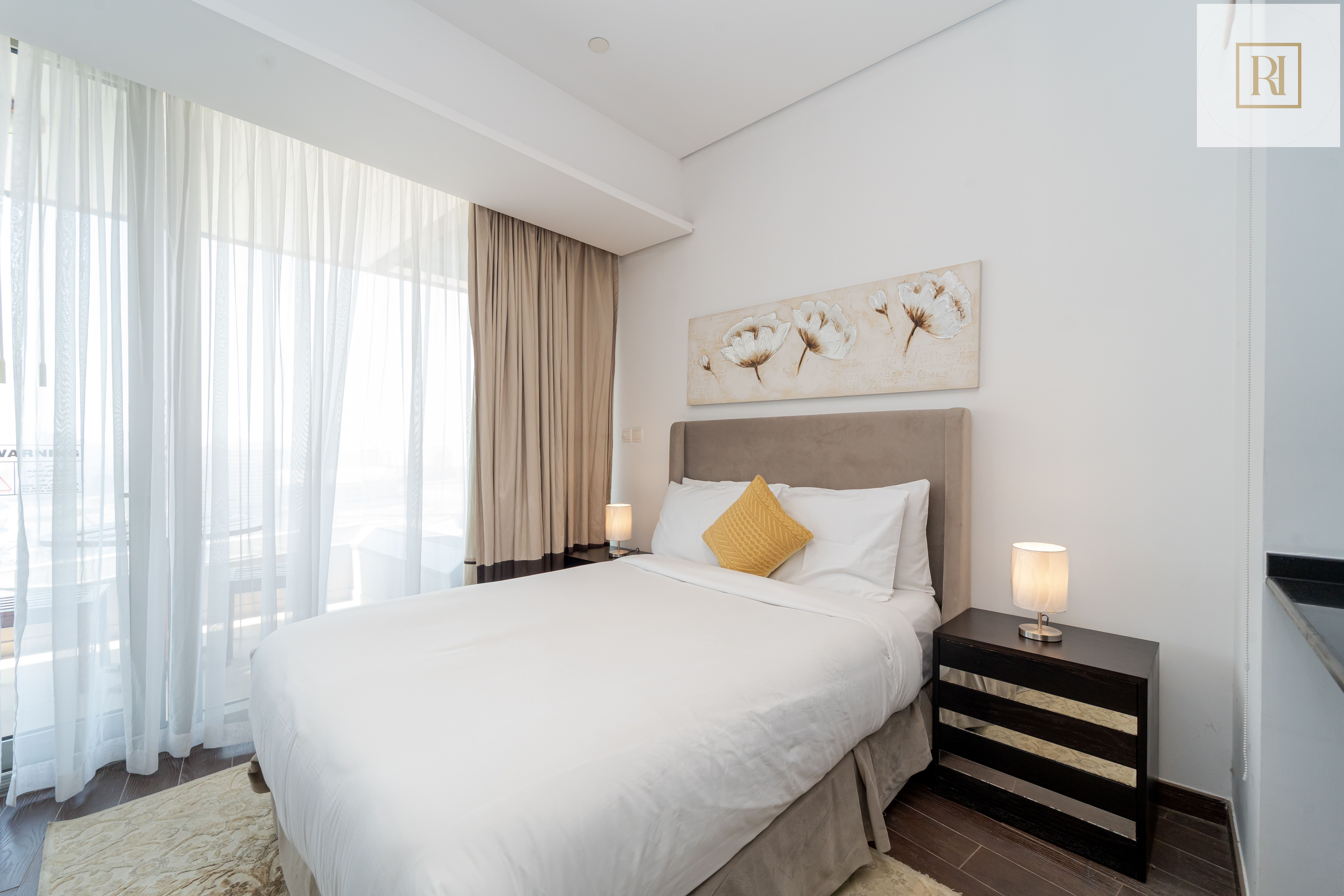 Spacious Studio I Swimming Pool & GYM I Monthly stays