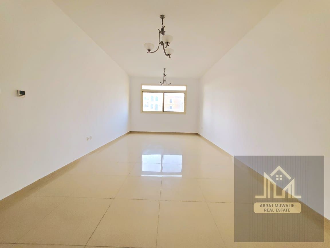 NO COMISSION SPACIOUS APARTMENT AVAILABLE\\ NEAT AND CLEAN\\ INSIDE MOSQUE GYM FREE PARKING