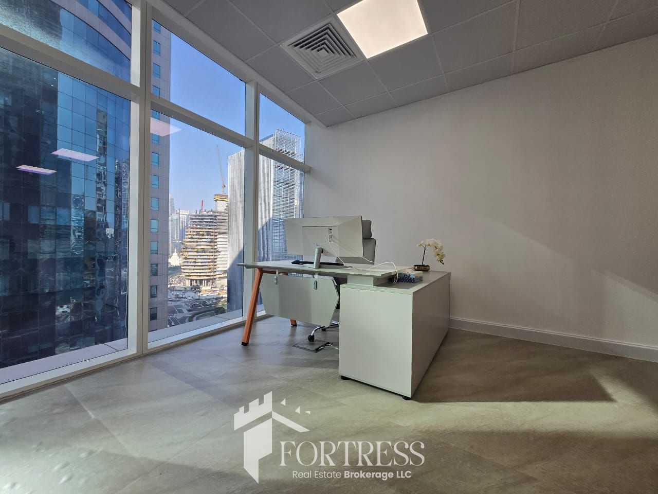 FULLY FURNISHED OFFICE | PRIME LOCATION | READY TO MOVE